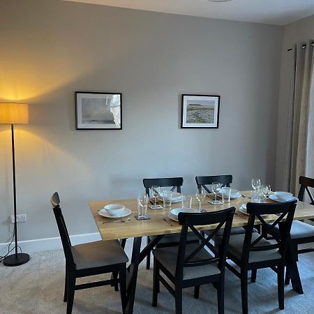 Stunning Apartment In カランダー エクステリア 写真