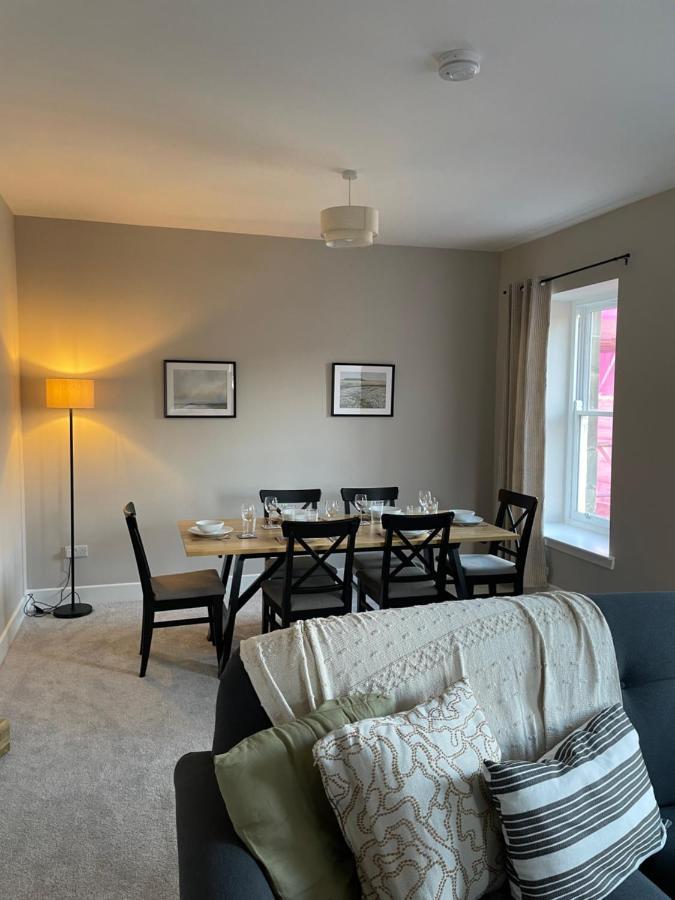 Stunning Apartment In カランダー エクステリア 写真